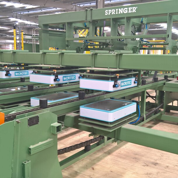 Araupel and its new high-tech machinery Araupel and its new high-tech machinery